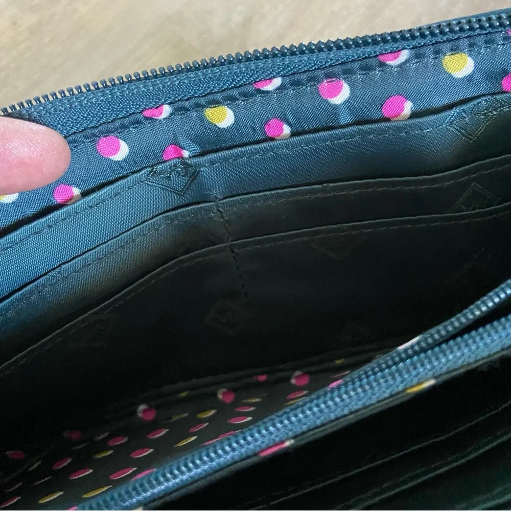 3/$25 Vera Bradley Floral Wallet - Picture 6 of 9